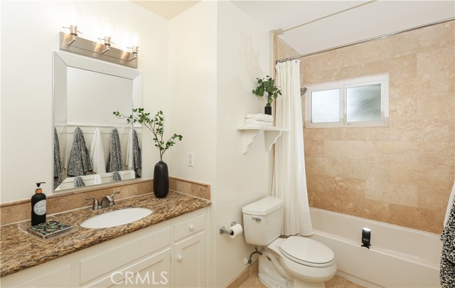 Detail Gallery Image 16 of 19 For 3230 Washington Ave, Costa Mesa,  CA 92626 - 3 Beds | 2 Baths