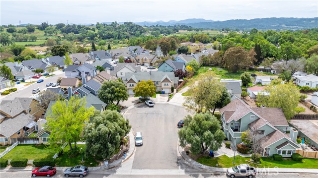 41 Thomas Court, Templeton CA: https://media.crmls.org/medias/5c17a930-76d5-4c60-ba2c-d64be5c7d3ac.jpg