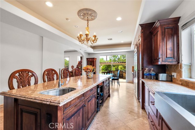 22349 Dolorosa Street, Woodland Hills CA: https://media.crmls.org/medias/5c18288a-5d28-4f49-9eac-2ef725622125.jpg