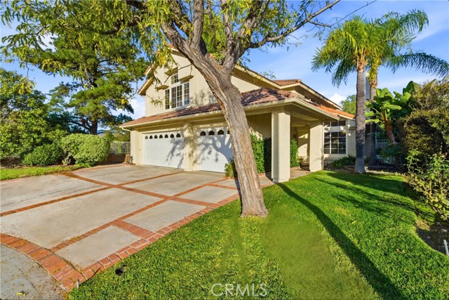 Detail Gallery Image 2 of 67 For 28360 Easton Ln, Saugus,  CA 91350 - 5 Beds | 3 Baths