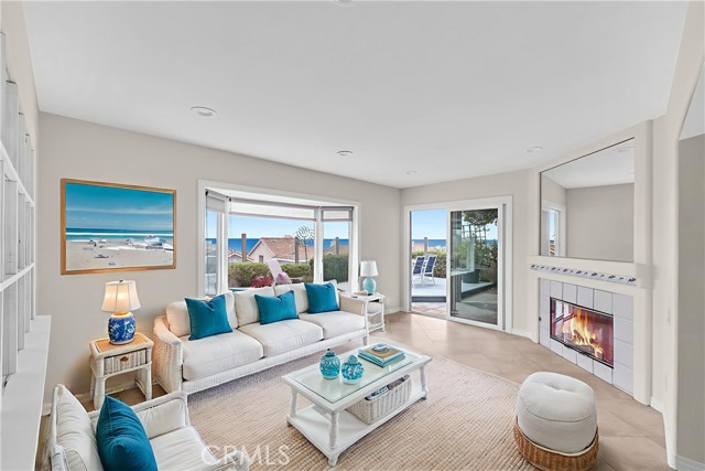 Detail Gallery Image 8 of 43 For 27 Saint Francis Ct, Dana Point,  CA 92629 - 3 Beds | 3 Baths
