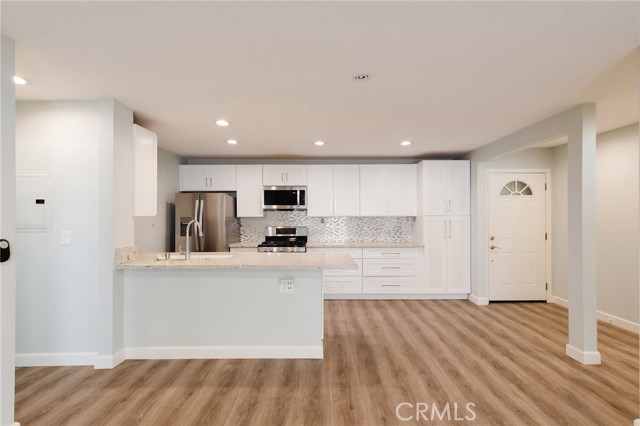 Detail Gallery Image 1 of 35 For 4727 W 147th St #114,  Lawndale,  CA 90260 - 2 Beds | 2 Baths