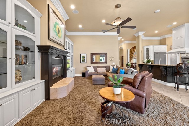 38565 Celine Cove, Murrieta CA: https://media.crmls.org/medias/5c19e9eb-1fae-4531-8c72-126a76533fac.jpg