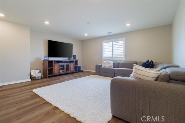 Detail Gallery Image 27 of 47 For 16034 Ulysses Ln, Fontana,  CA 92336 - 6 Beds | 4/1 Baths