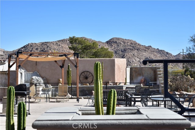 Detail Gallery Image 13 of 28 For 61611 Alta Loma Dr, Joshua Tree,  CA 92252 - 2 Beds | 2 Baths