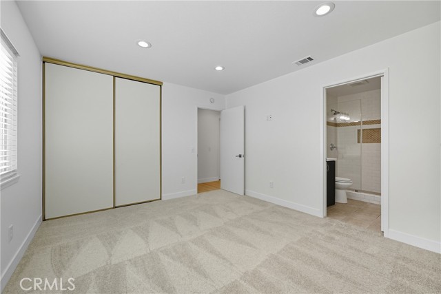 Detail Gallery Image 17 of 23 For 18061 Freshwater Cir, Huntington Beach,  CA 92648 - 3 Beds | 2 Baths