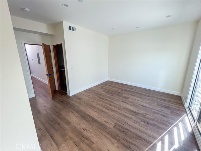 Detail Gallery Image 16 of 39 For 1816 2 S Hauser Bld, Los Angeles,  CA 90019 - 3 Beds | 3/1 Baths