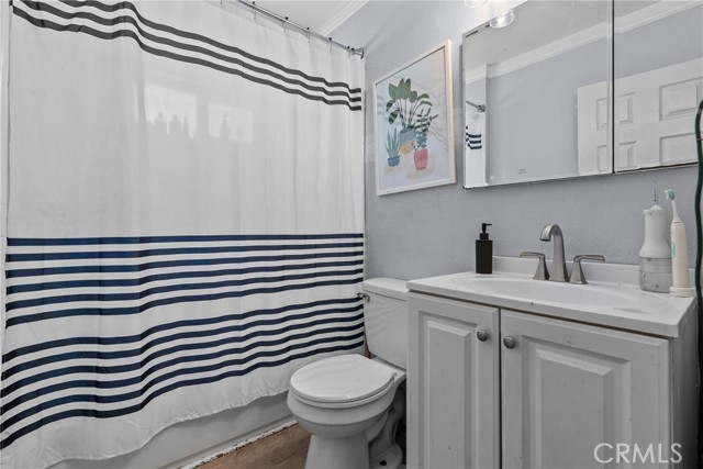 Detail Gallery Image 36 of 43 For 2001 N Salinas Ave, Los Angeles,  CA 90059 - 4 Beds | 2 Baths
