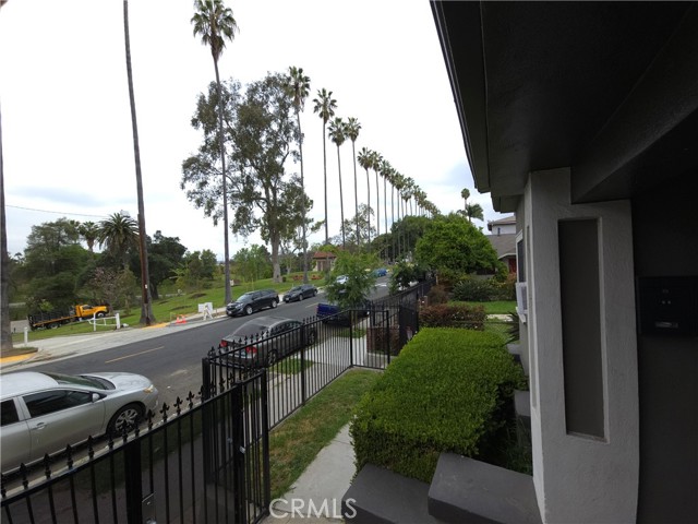 Detail Gallery Image 5 of 7 For 532 S St Louis, Los Angeles,  CA 90033 - 3 Beds | 2 Baths