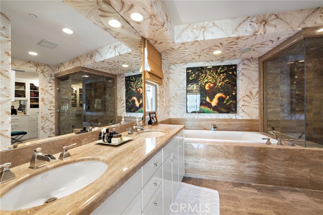 Detail Gallery Image 17 of 38 For 1603 S Coast Hwy #F,  Laguna Beach,  CA 92651 - 3 Beds | 3 Baths