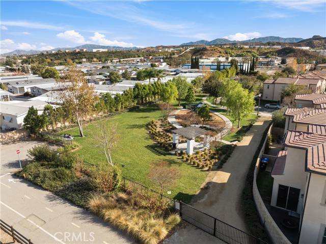 Detail Gallery Image 35 of 39 For 21869 Propello Dr, Saugus,  CA 91350 - 4 Beds | 3 Baths