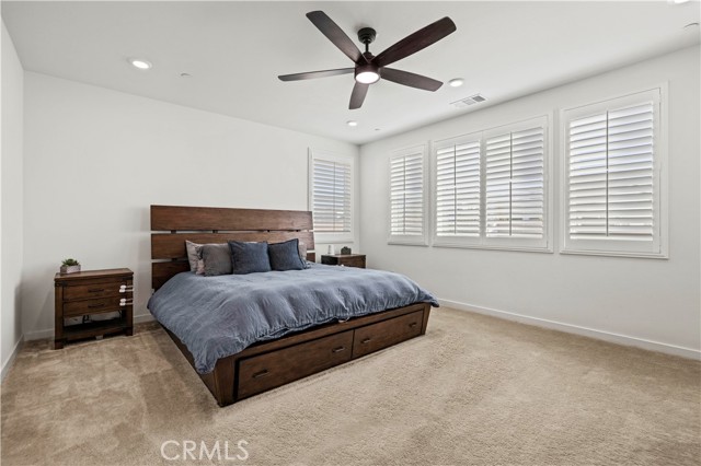 Detail Gallery Image 15 of 38 For 30024 Chestnut Ln, Castaic,  CA 91384 - 3 Beds | 2/1 Baths