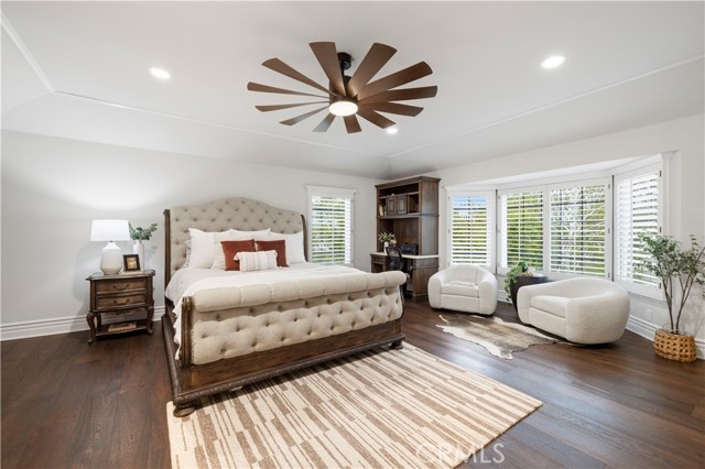 Image 28 of 55 For 24923 Highspring