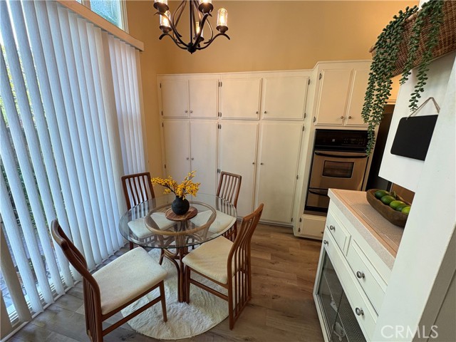Image 4 of 26 For 4256 Kling Street