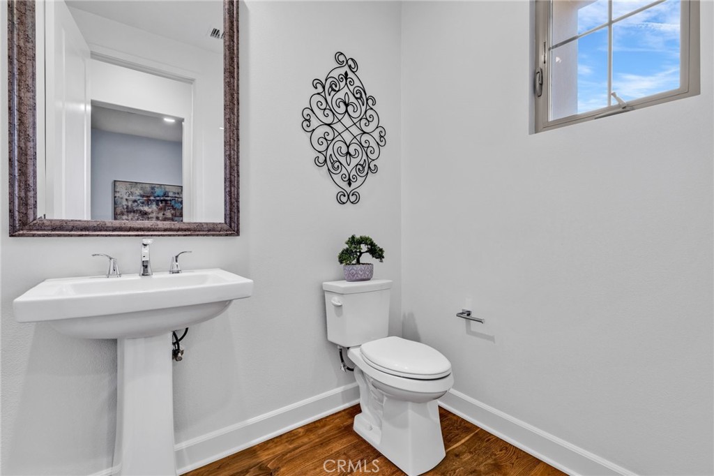MLS #OC25139999 image #5