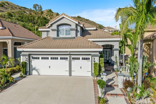 12 La Perla, Lake Forest CA: https://media.crmls.org/medias/5c1fc3b9-dc8f-4c8d-aa23-a5f85ec78112.jpg