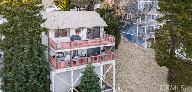 Detail Gallery Image 28 of 31 For 2011 Nob Hill, Running Springs,  CA 92382 - 3 Beds | 2/1 Baths