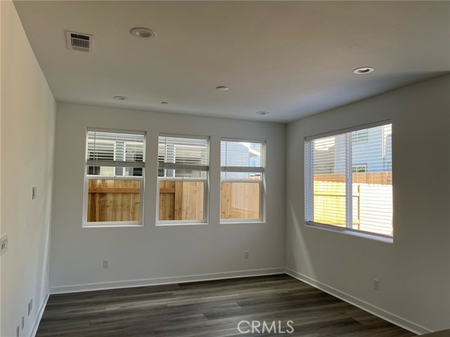 Detail Gallery Image 7 of 33 For 1868 San Luis Ranch, San Luis Obispo,  CA 83401 - 3 Beds | 2/1 Baths