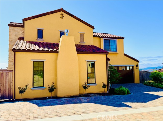 Image 1 of 36 For 3062 Arezzo  