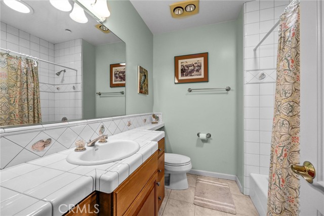 10345 McBroom Street, Sunland CA: https://media.crmls.org/medias/5c20ab54-28d6-4464-b9dc-52023028e56c.jpg