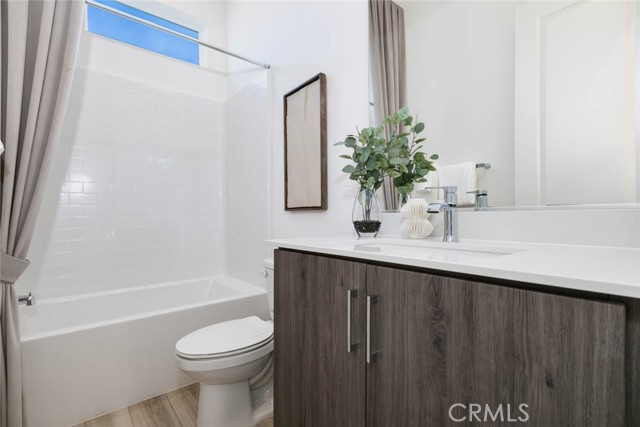 Detail Gallery Image 13 of 37 For 1077 Cadence, Irvine,  CA 92618 - 4 Beds | 4 Baths