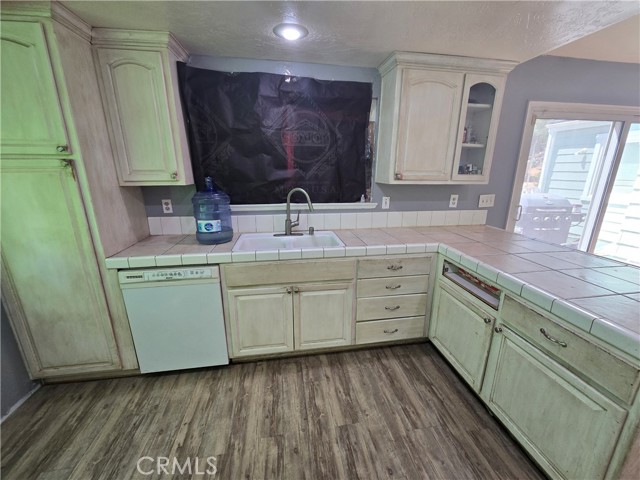 3269 Highcliff Rd, Riverside CA: https://media.crmls.org/medias/5c2178d3-4c51-4843-bb4e-540bf30163bf.jpg