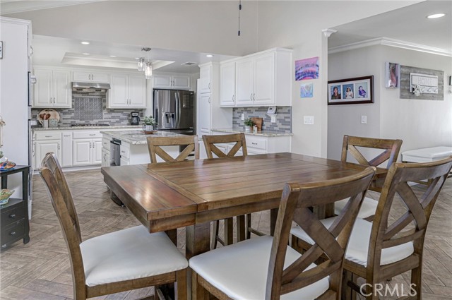 Detail Gallery Image 11 of 45 For 41167 via Cielito, Temecula,  CA 92591 - 3 Beds | 3 Baths