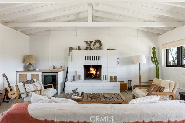 48575 Paradise Avenue, Morongo Valley CA: https://media.crmls.org/medias/5c21c1d8-6d9f-49b8-a15e-f9f55a9dee24.jpg