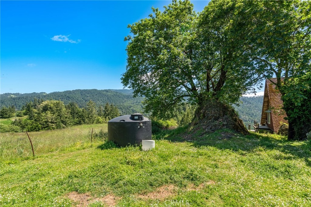 https://media.crmls.org/medias/5c221d52-3360-40e8-88c4-c8465dfa238d.jpg?preset=X-Large