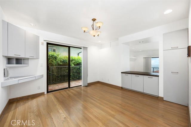 953 Via Del Monte, Palos Verdes Estates CA: https://media.crmls.org/medias/5c2232b7-cc08-40de-ae0a-c95785e02b78.jpg