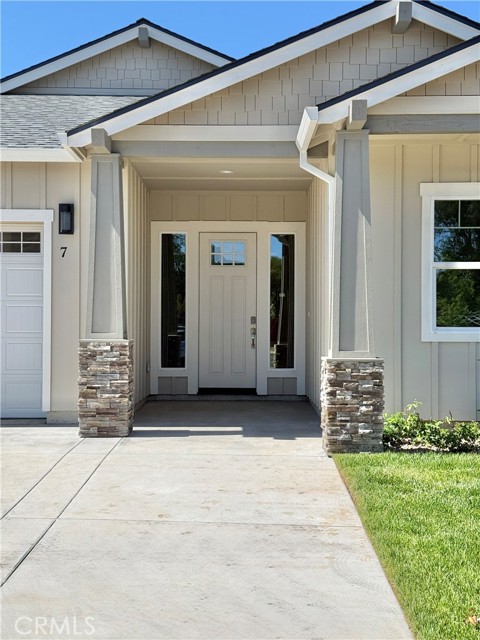 Detail Gallery Image 2 of 15 For 7 Gazania, Chico,  CA 95926 - 4 Beds | 2/1 Baths
