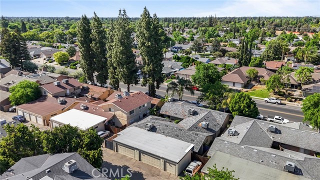 Image 43 of 44 For 4311 N Emerson