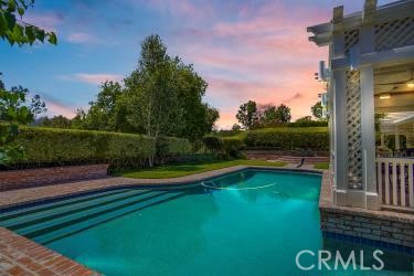 24066 Regents Park Circle, Valencia CA: https://media.crmls.org/medias/5c2572b7-30c1-4504-be7e-13a2f0a34a59.jpg