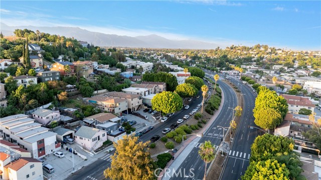 Detail Gallery Image 10 of 12 For 5227 Huntington Dr, Los Angeles,  CA 90032 - – Beds | – Baths