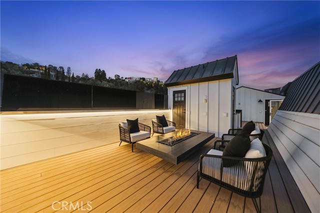 1264 Ozeta Terrace, West Hollywood CA: https://media.crmls.org/medias/5c27cd59-edb1-43fd-845f-02a7b18db313.jpg