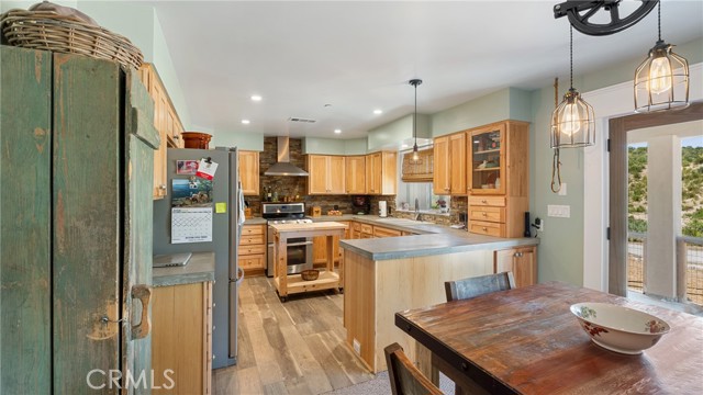 Detail Gallery Image 10 of 54 For 28896 Bootlegger Canyon Rd, Acton,  CA 93510 - 3 Beds | 2 Baths