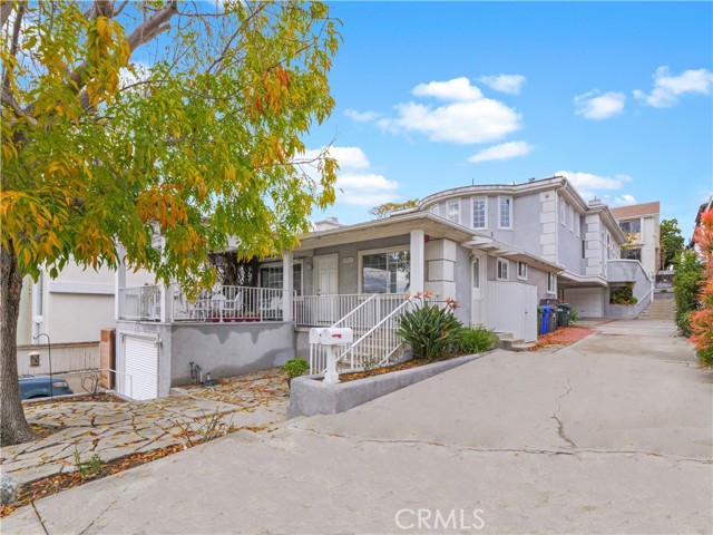 1931 Ruhland Avenue, Redondo Beach, California 90278, ,Residential Income,Sold,Ruhland,SB23015850