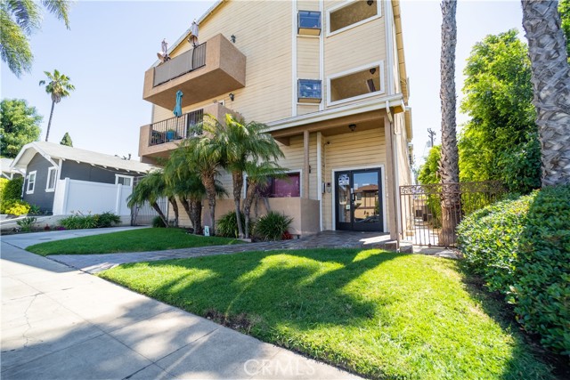 Image 2 for 1414 Coronado Ave #202, Long Beach, CA 90804