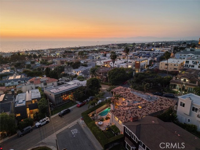 1000 Highview Ave, Manhattan Beach, California 90266, 5 Bedrooms Bedrooms, ,4 BathroomsBathrooms,Residential,For Sale,Highview Ave,SB25254287