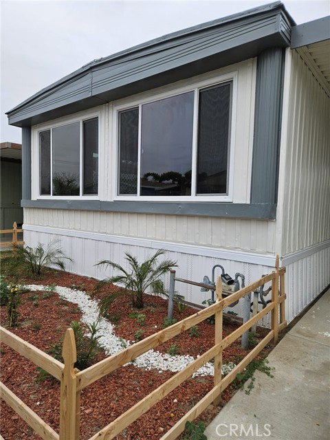 Detail Gallery Image 1 of 14 For 801 Schipper St #20,  Arvin,  CA 93203 - 3 Beds | 2 Baths