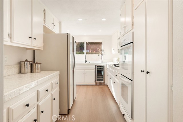 Detail Gallery Image 10 of 38 For 69 Cottonwood Cir, Rolling Hills Estates,  CA 90274 - 3 Beds | 3 Baths