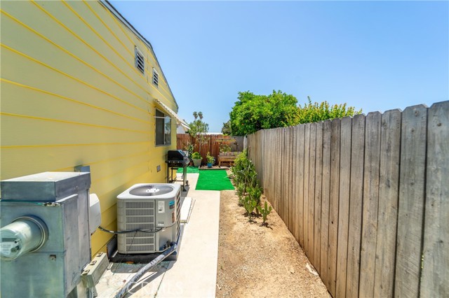 Detail Gallery Image 48 of 49 For 853 S Palm Ave, Hemet,  CA 92543 - 2 Beds | 2 Baths