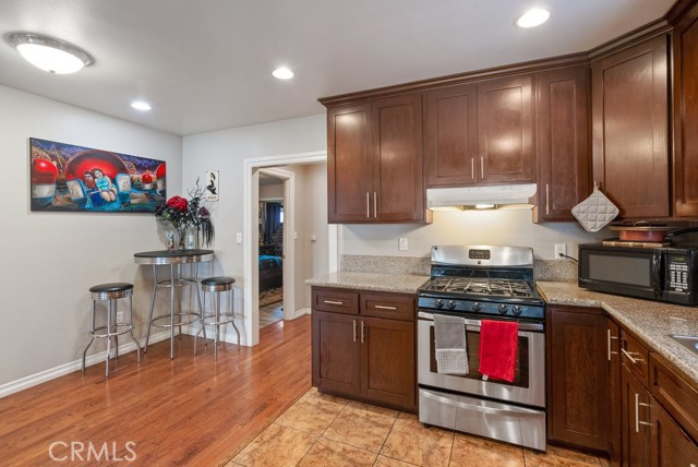 1417 W Gage Avenue, Los Angeles CA: https://media.crmls.org/medias/5c2c5a58-cca7-4418-aebd-7d427df809b8.jpg
