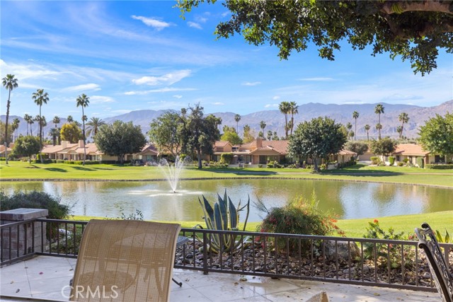 Detail Gallery Image 2 of 52 For 353 Villena Way, Palm Desert,  CA 92260 - 3 Beds | 2/1 Baths