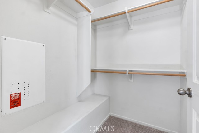 Detail Gallery Image 32 of 38 For 14665 Sherman Way, Van Nuys,  CA 91405 - 3 Beds | 3 Baths