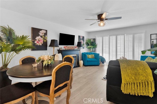 Detail Gallery Image 7 of 43 For 19047 Primrose Ln, Apple Valley,  CA 92308 - 2 Beds | 2 Baths