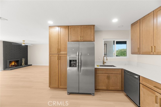 Detail Gallery Image 6 of 60 For 27797 Foxfire, Menifee,  CA 92586 - 3 Beds | 2 Baths