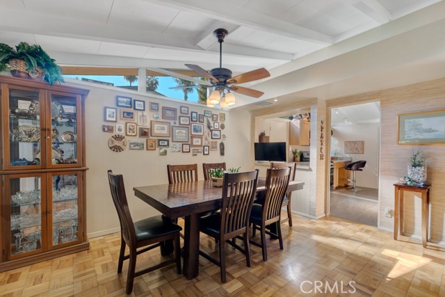 Detail Gallery Image 22 of 44 For 6500 Jumilla, Woodland Hills,  CA 91367 - 3 Beds | 2 Baths