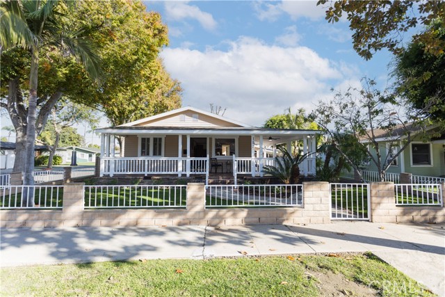 Detail Gallery Image 3 of 67 For 152 N Princeton Ave, Fullerton,  CA 92831 - – Beds | – Baths