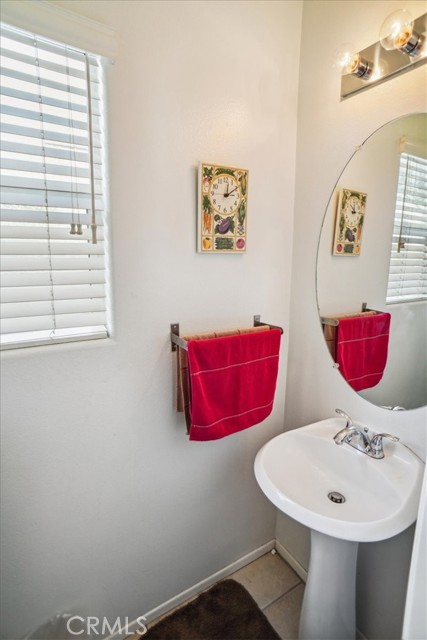 29720 Creekbed Road, Castaic CA: https://media.crmls.org/medias/5c2f2df6-0a14-4a9a-acfd-f87fb5e6343b.jpg